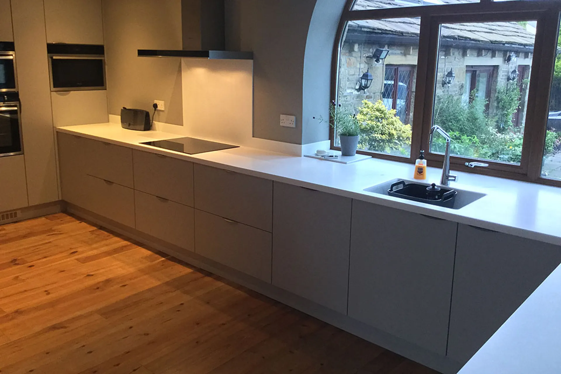 Fitted Kitchens, Refurbs & Small Builds Works
